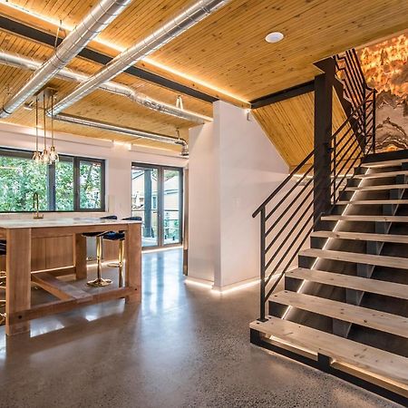 The Halifax Rooftop - Cozy Spa B&B المظهر الخارجي الصورة