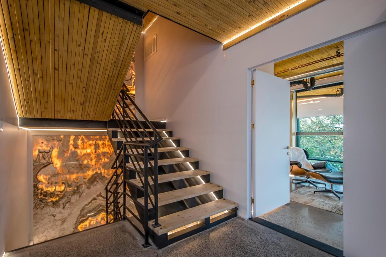 The Halifax Rooftop - Cozy Spa B&B المظهر الخارجي الصورة