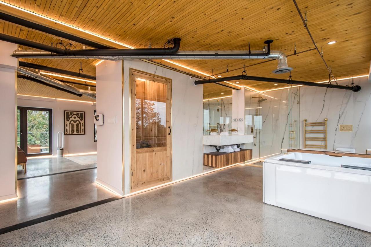 The Halifax Rooftop - Cozy Spa B&B المظهر الخارجي الصورة